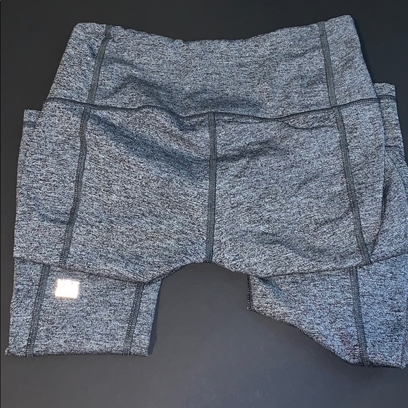 Victoria Secret Leggings - Picture 2 of 3